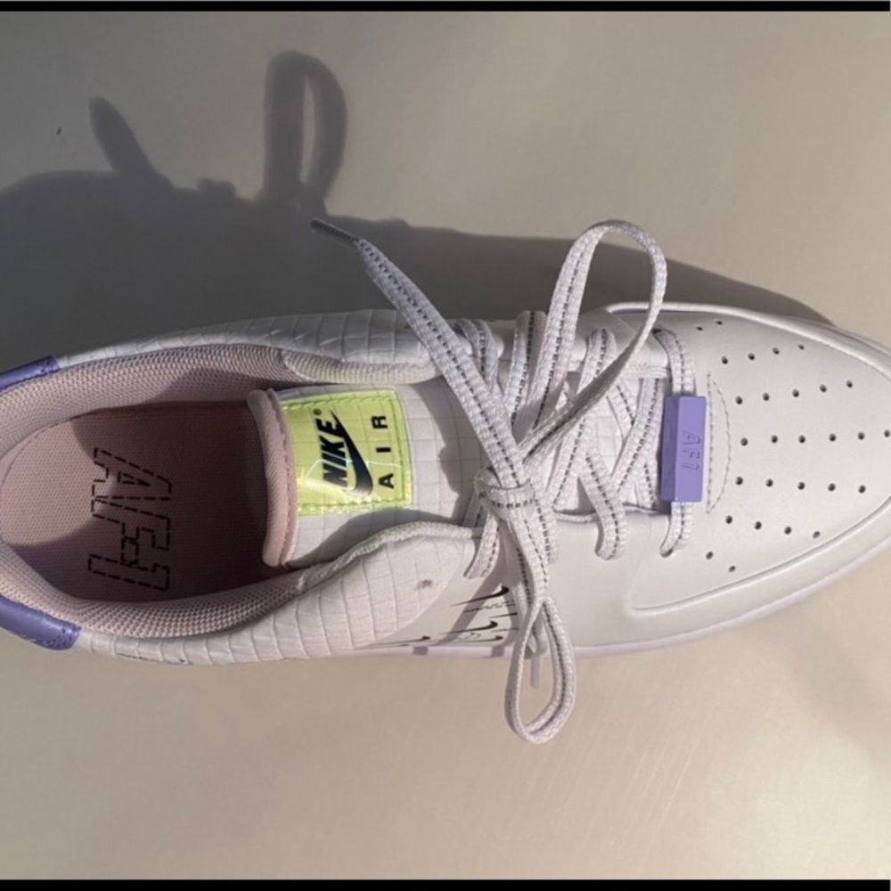 NIKE AIR FORCE 1 SAGE LOW CUSTOMS. Size 7.5. - Picture 1 of 5